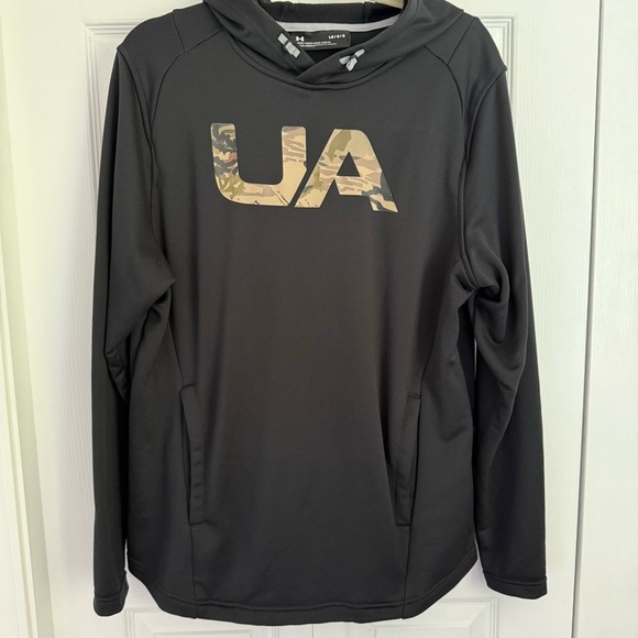 Under Armour Black long sleeve Hoodie with Camouflage UA Logo size large - Picture 1 of 7